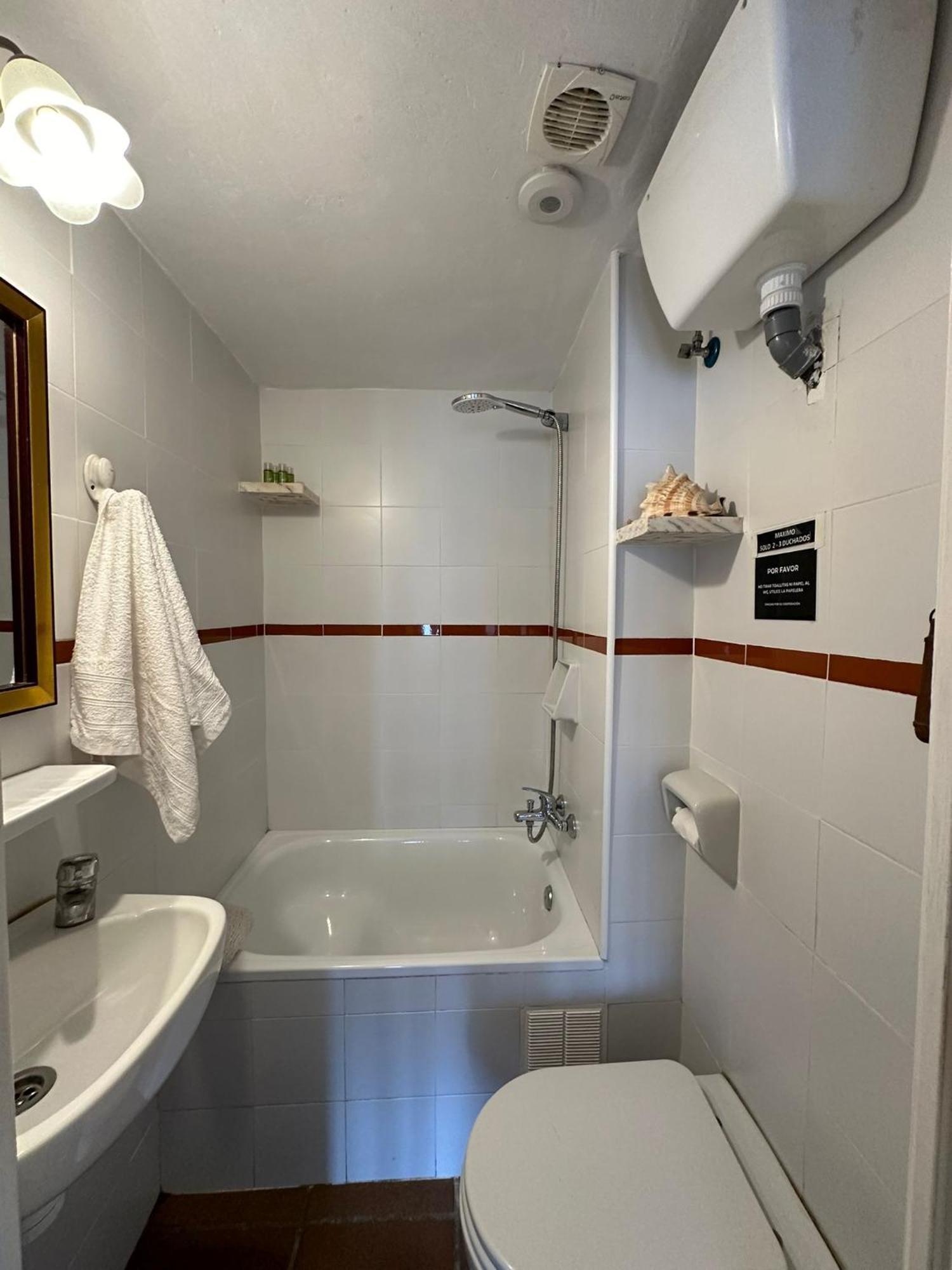 Apartamento Carretera De La Sierra Granada Luaran gambar