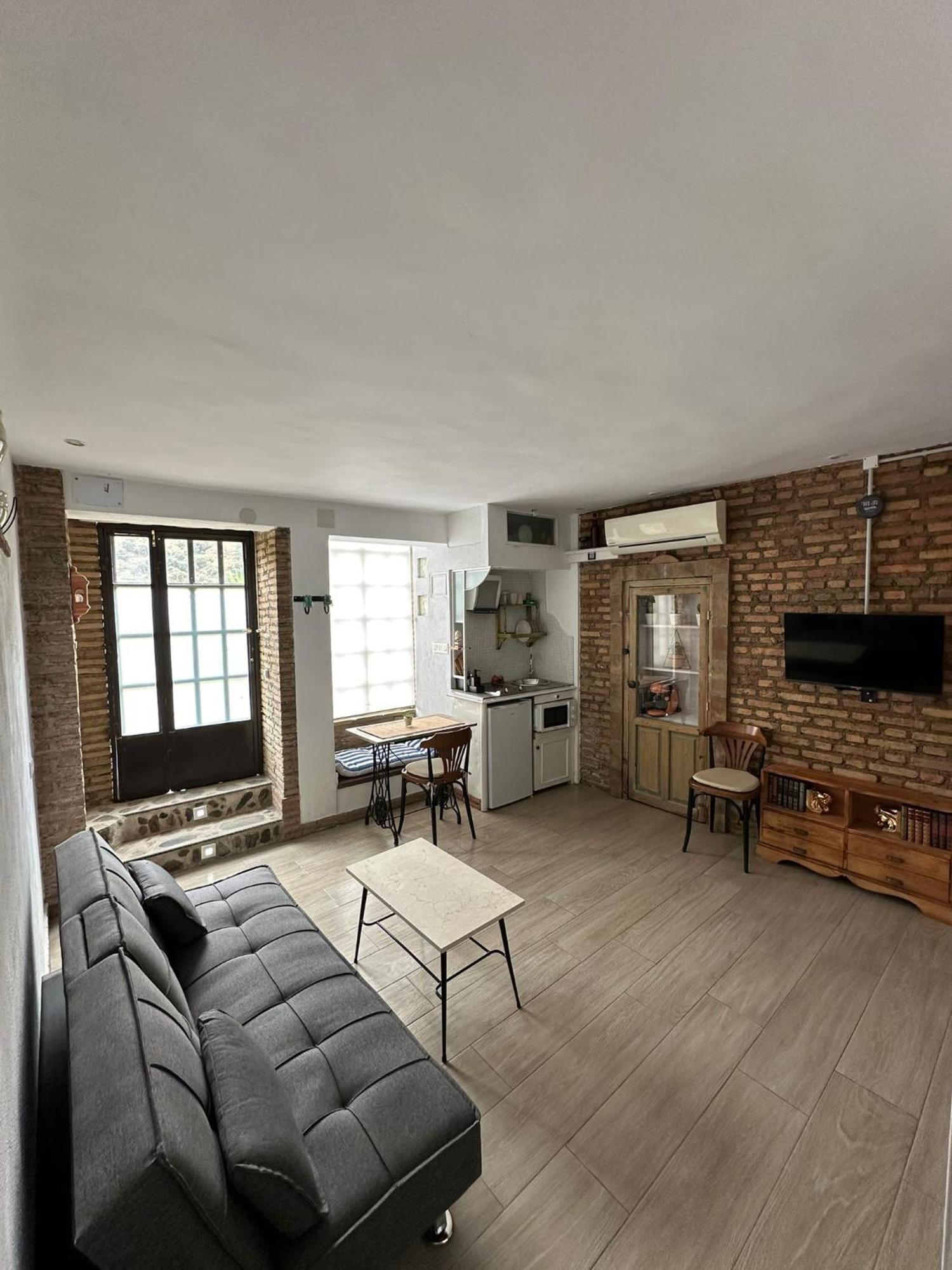 Apartamento Carretera De La Sierra Granada Luaran gambar