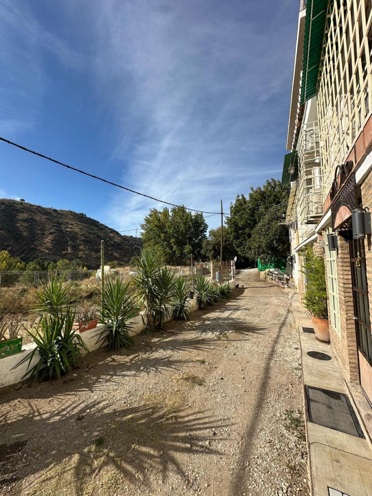 Apartamento Carretera De La Sierra Granada Luaran gambar